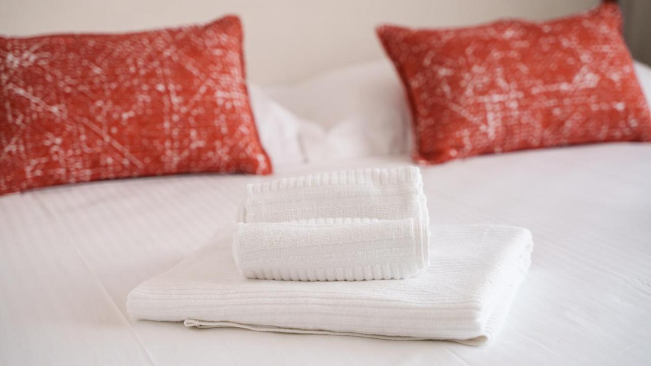Welcomely - Affittacamere Seamphony Rooms Olbia Kültér fotó