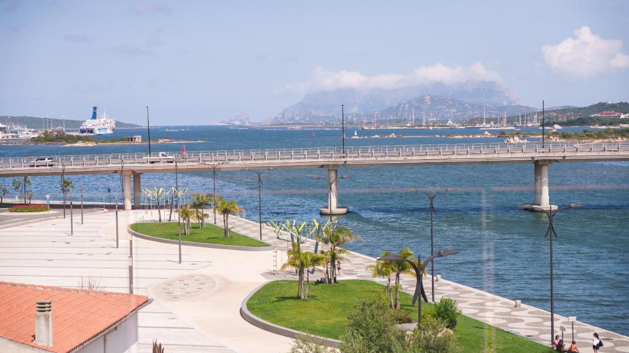 Welcomely - Affittacamere Seamphony Rooms Olbia Kültér fotó